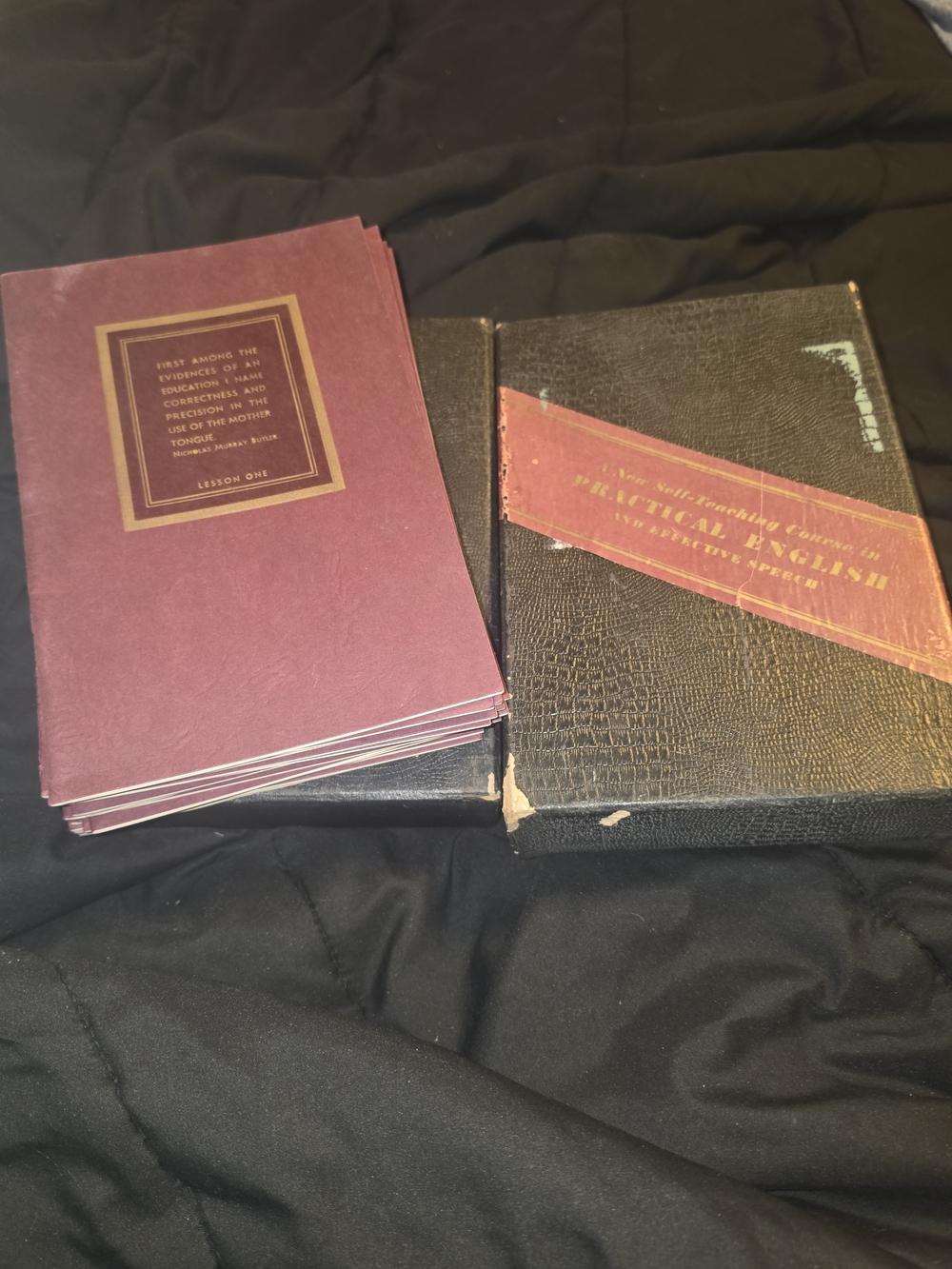 Vintage Maroon Booklets with Black Croc-Texture Box
